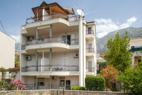 Apartments Cvjetni Dvori