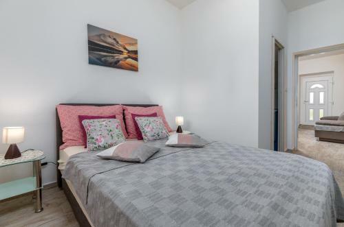 Apartmani Magdalena