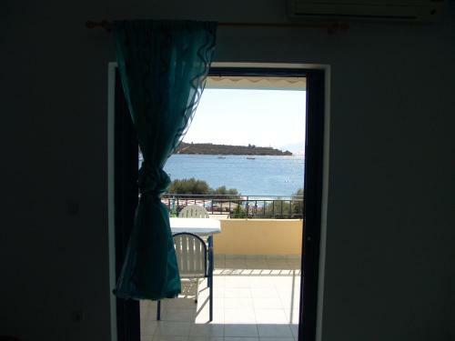 Korfos Bay Apartments