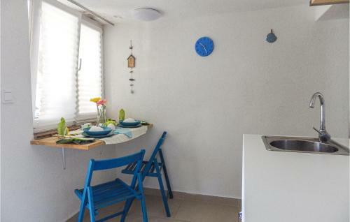 Stunning Apartment In Slano With Wifi