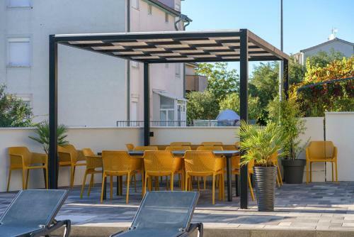 Apartamento Viaadria Residence