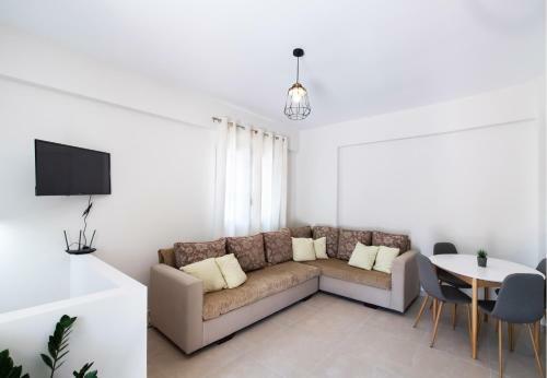 Melina Apartments