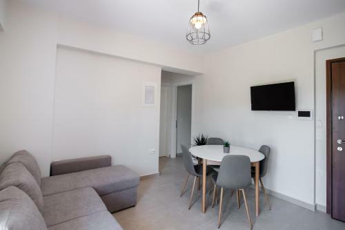 Melina Apartments