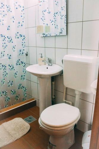 Hostal Vila Dragomirna