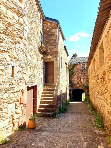 G�te - La Terrasse Fleurie