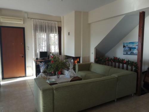 Gergos Apartment