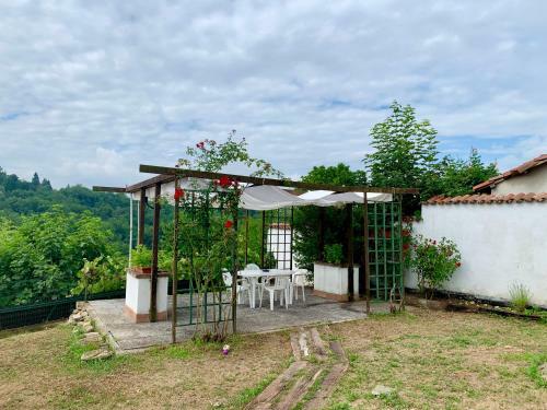 Bed & Breakfast La Dacia In Langa