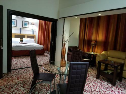 Renad Hotel
