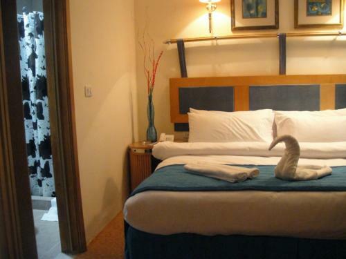 Renad Hotel