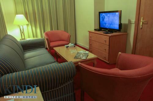 Kindi Hotel And Suites