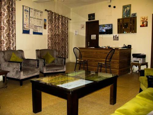 Albergue Cliff Hotel