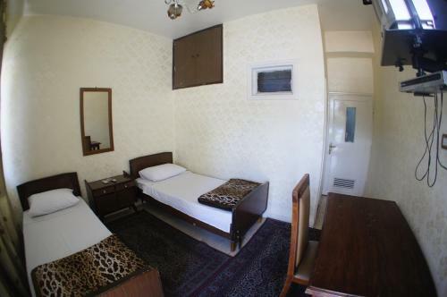 Sun Rise Hotel