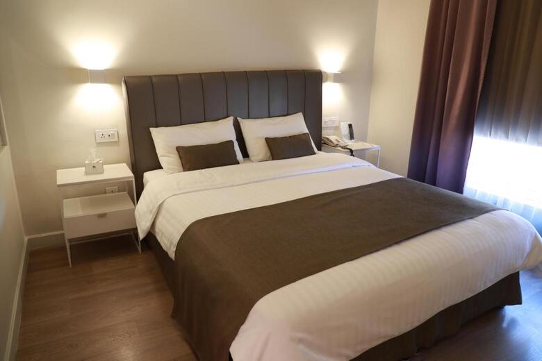 Alqasr Metropole Hotel