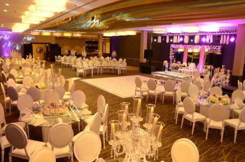 Ayass Hotel (formerly Quality Suites)