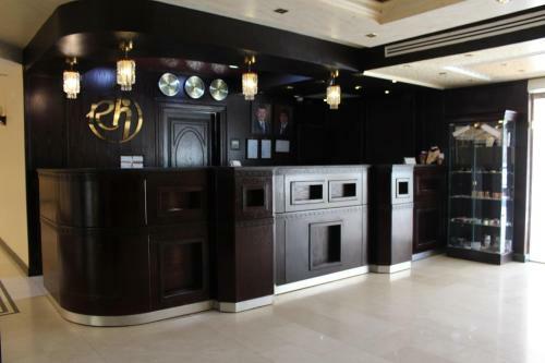 Rest Inn Hotel Apartments