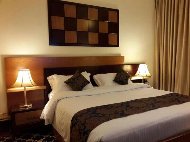 Al Thuraya Hotel