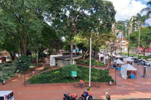 Apartamento En Parque Del Poblado