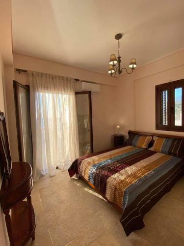 Mezapos Villa Flora