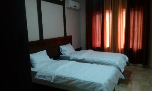 Al Fawanes Hotel Apartments