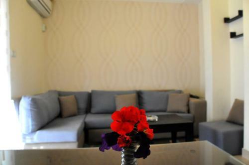 Golden Palace Hotel Apartments