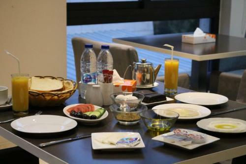 Hotel Celino Suites