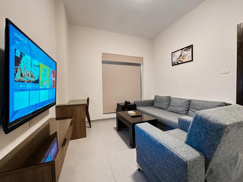 Hotel Celino Suites