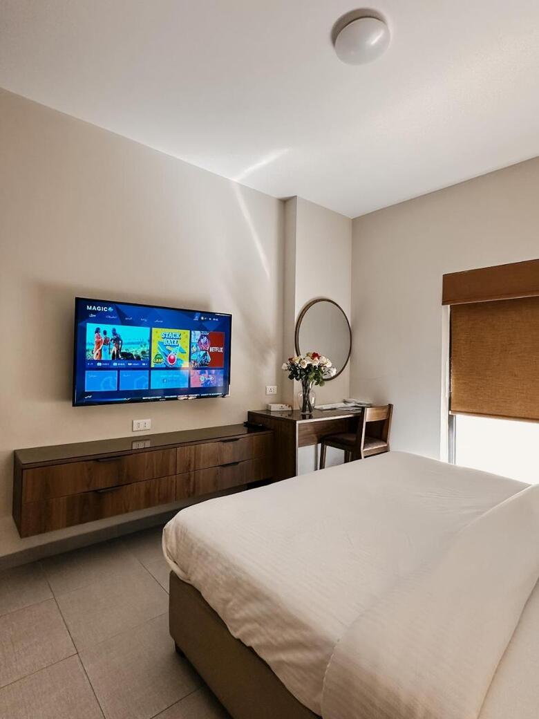 Hotel Celino Suites
