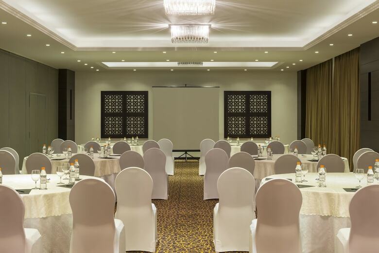 Corp Amman Hotel