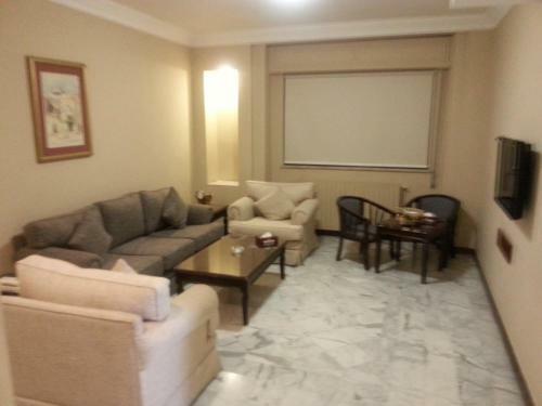 Clermont Hotel Suites
