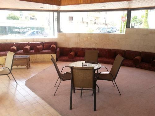 Clermont Hotel Suites