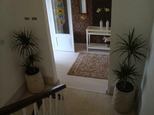 Hostal Villa Dia - Guest House