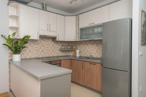 Long Apartment