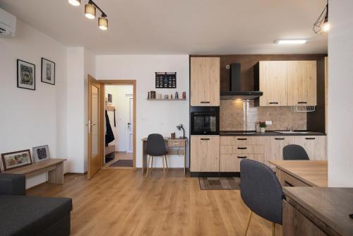 Apartment Little Gallery ****