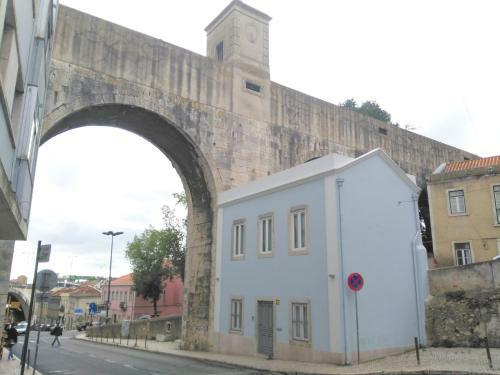 Tp Aqueduto Lisbon House