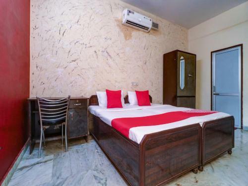 Hotel Oyo 82419 Blue Stone 1