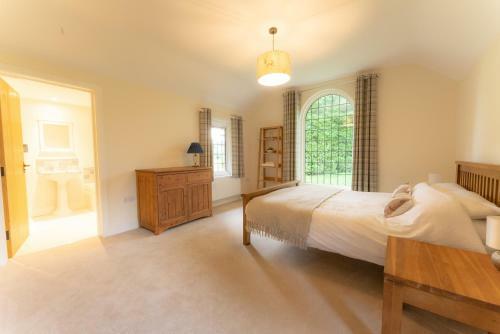 Ockham Cottages