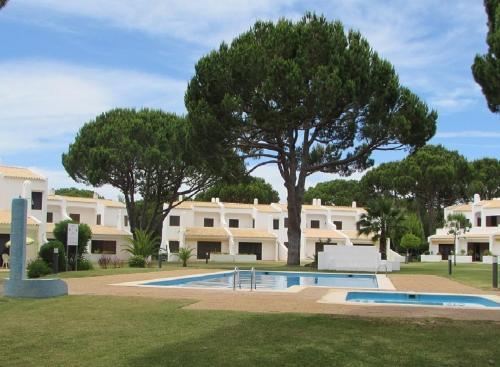 Fad Villa