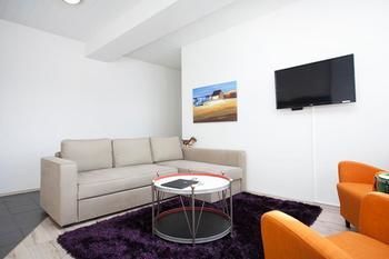 Einholt Apartments