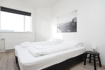 Einholt Apartments