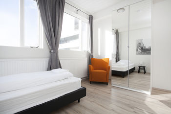 Einholt Apartments