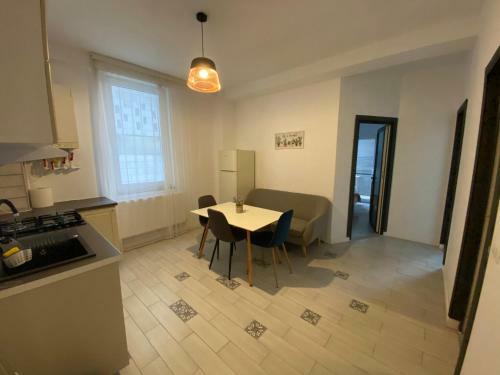 Apartament Ema