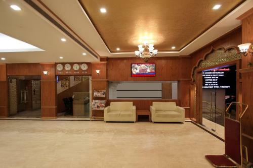 Ambaari Hotel