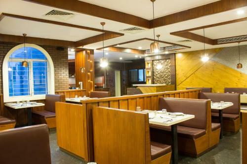 Ambaari Hotel