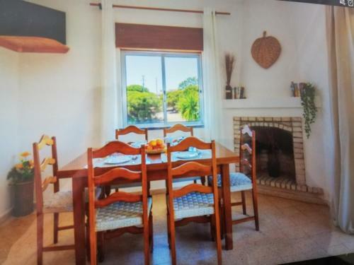 Villa Mila - 3 Bedroom Apartment With Pool