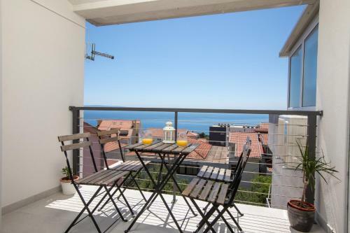 Apartments Left & Right With Jacuzzi, 4 Stars