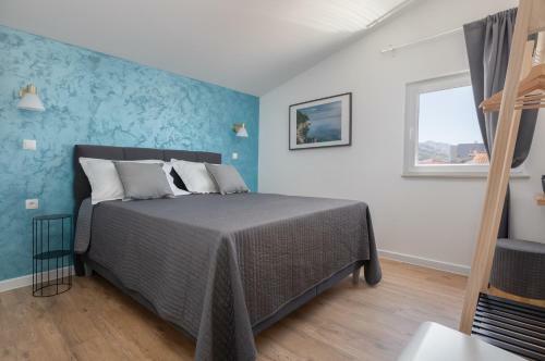 Apartments Left & Right With Jacuzzi, 4 Stars