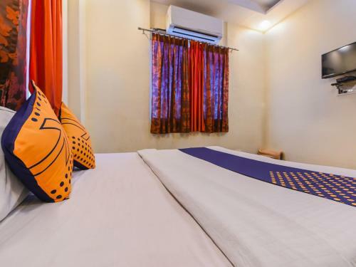 Oyo Flagship 73889 Hotel Khushi