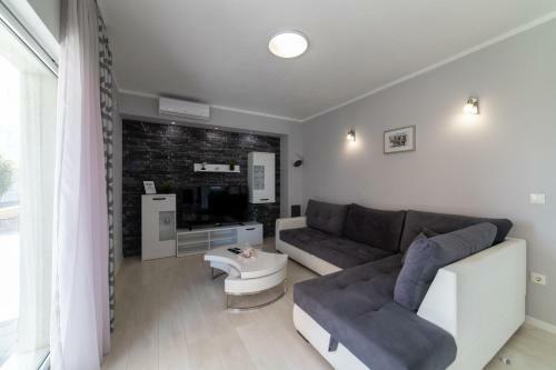 Apartamentos Guest House Ban