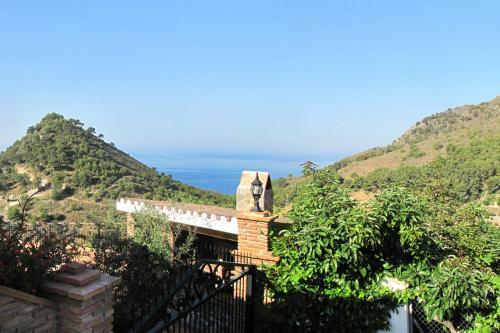 Villa Alvarez
