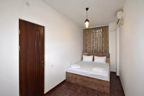 Hostel Asma In Small Center